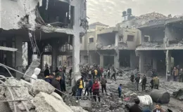 İsrail’in Gazze Şeridi’ndeki saldırılarında ölenlerin sayısı 49 bin 747’ye yükseldi