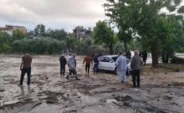 Osmaniye’de sağanak nedeniyle Bülbül Deresi taştı