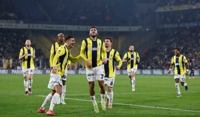 Fenerbahçe, Galatasaray Derbisi İçin Hazırlıklarına Başladı