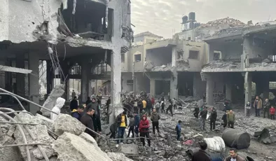 İsrail’in Gazze Şeridi’ndeki saldırılarında ölenlerin sayısı 49 bin 747’ye yükseldi