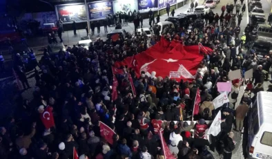 Rize’de ‘İmamoğlu’ gerginliği: 1 gözaltı