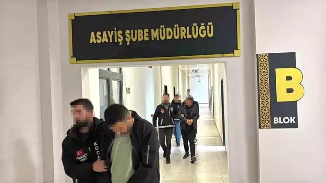 Gebze`de Pusu Kurularak Öldürülen Genç İçin 3 Şüpheli Yakalandı